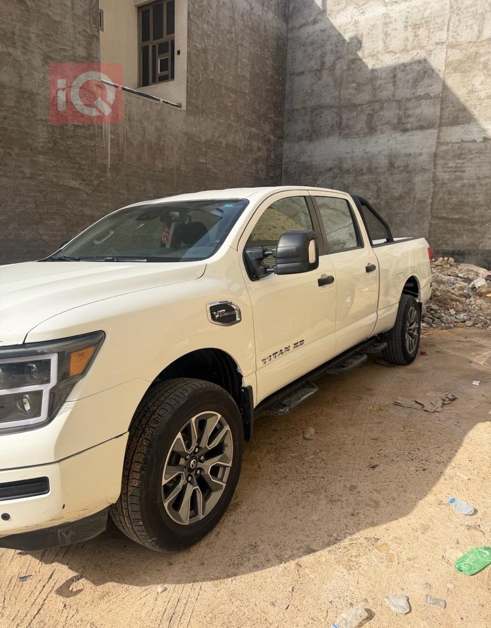 نيسان تيتان